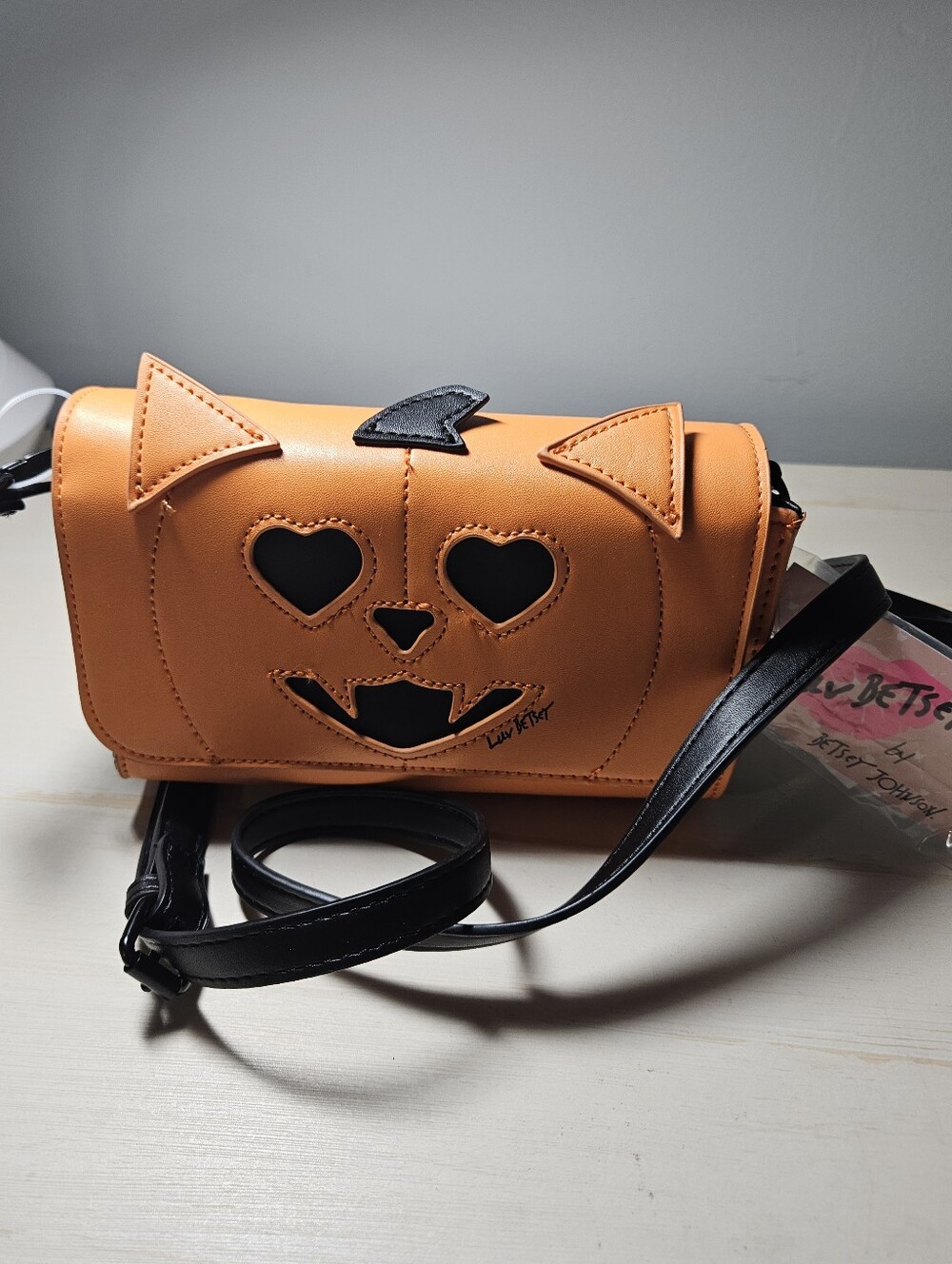 NWT Luv Betsey Johnson Pumpkin Cat Halloween Crossbody Bag Orange Black